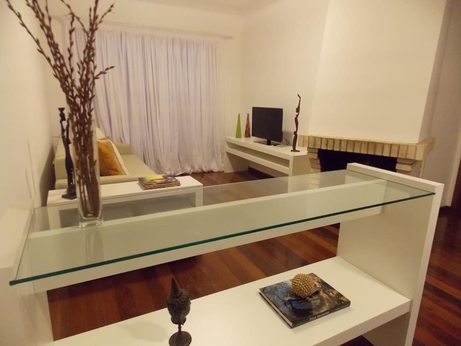 Em Apartment